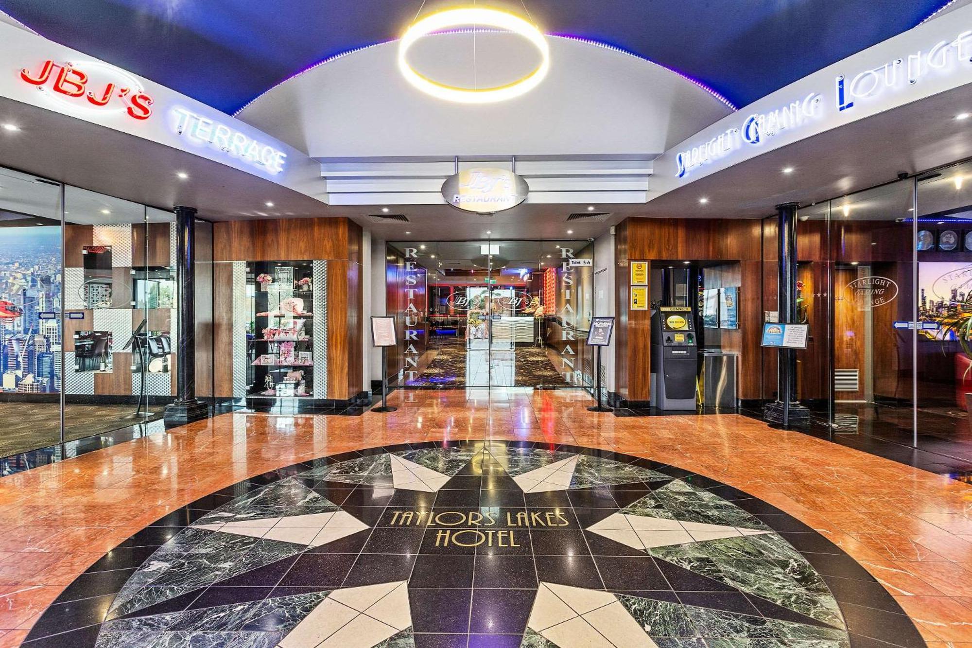Quality Hotel Taylors Lakes Buitenkant foto