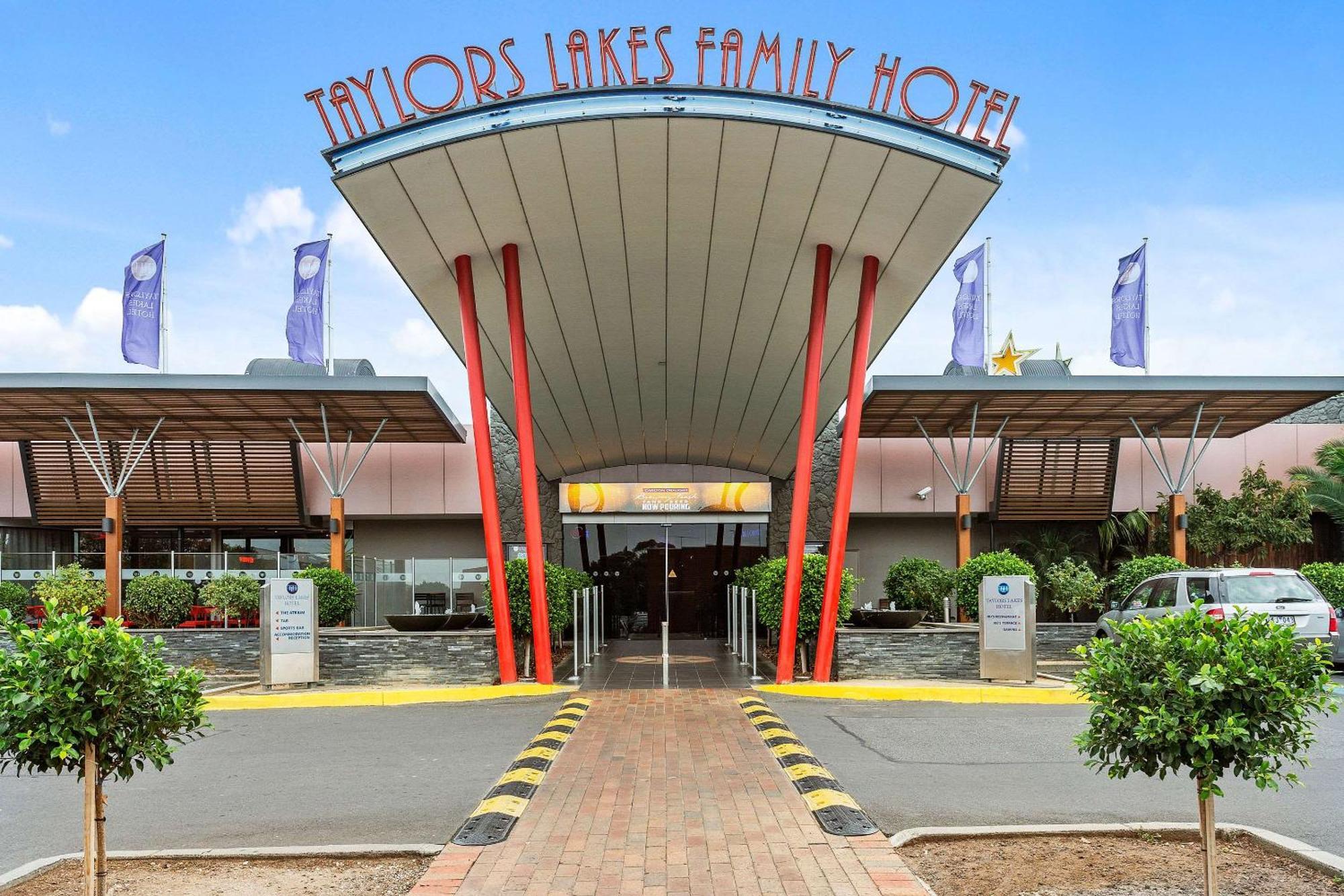 Quality Hotel Taylors Lakes Buitenkant foto