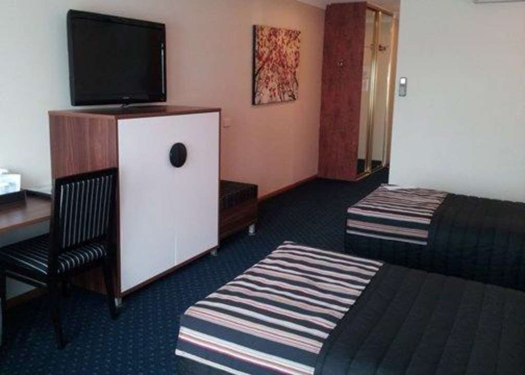 Quality Hotel Taylors Lakes Kamer foto